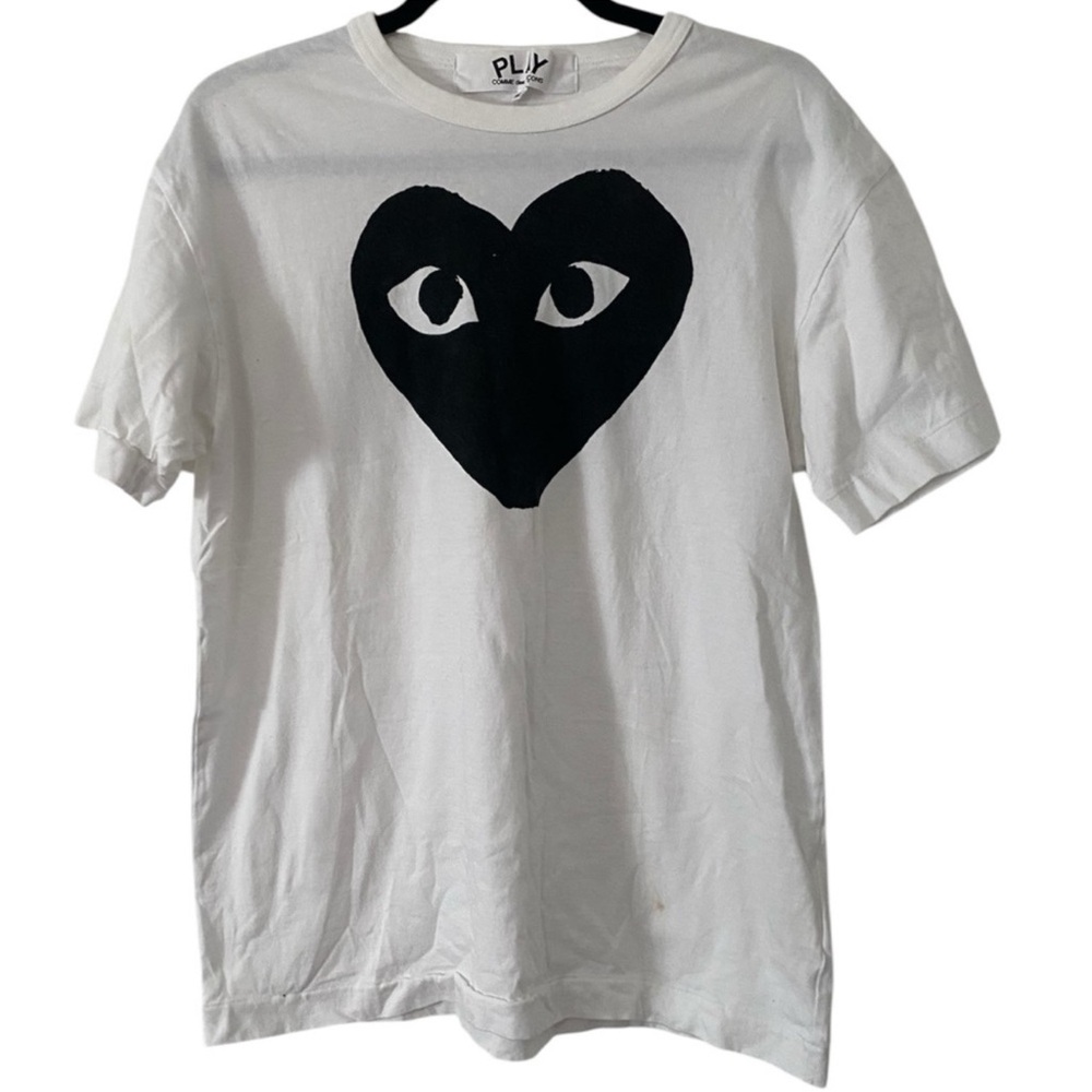 Comme des Garçons White PLAY Tee with Black Heart XL
